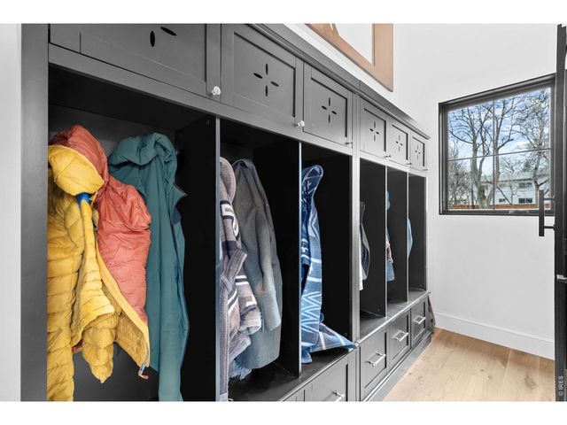 946 Portland Pl, Boulder, CO 80304