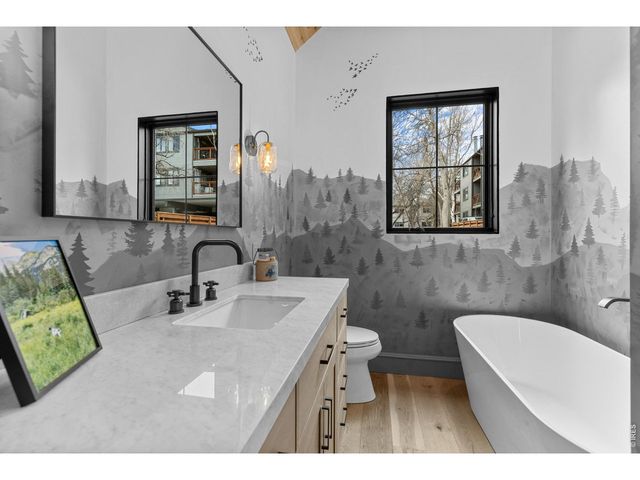 946 Portland Pl, Boulder, CO 80304