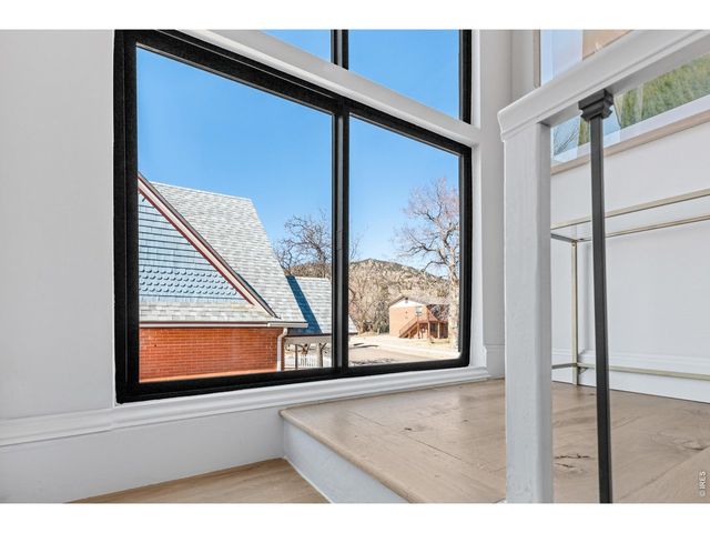 946 Portland Pl, Boulder, CO 80304