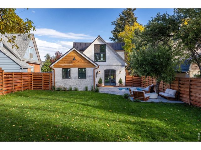 946 Portland Pl, Boulder, CO 80304
