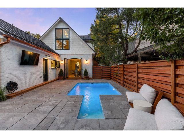 946 Portland Pl, Boulder, CO 80304