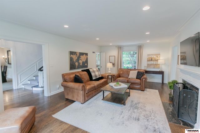 1234 Fall Creek Road, Lincoln, NE 68510
