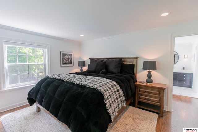 1234 Fall Creek Road, Lincoln, NE 68510
