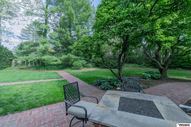 1234 Fall Creek Road, Lincoln, NE 68510