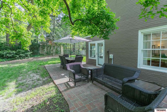 1234 Fall Creek Road, Lincoln, NE 68510