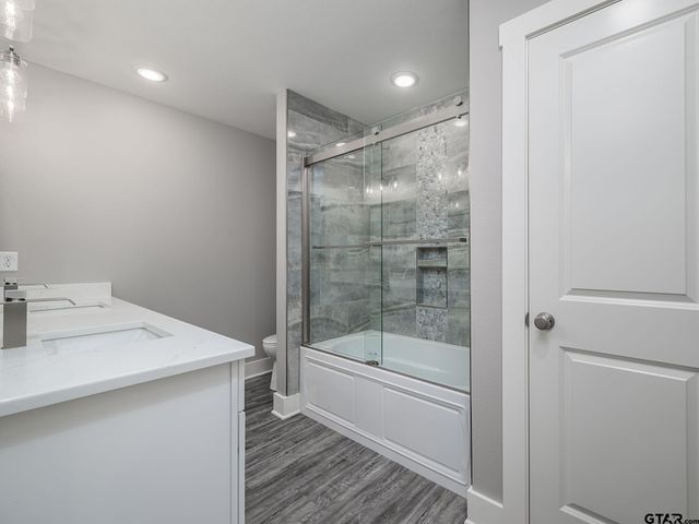 21317 Dean St, Chandler, TX 75758