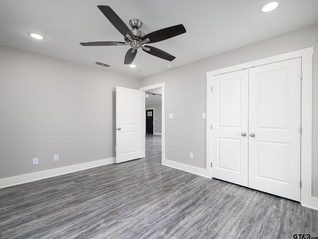 21317 Dean St, Chandler, TX 75758