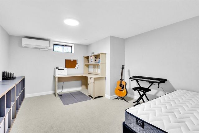 18 Mayflower Rd, Northborough, MA 01532