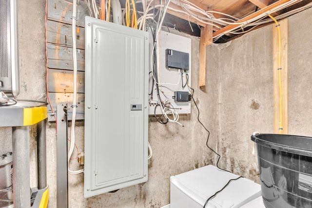 18 Mayflower Rd, Northborough, MA 01532