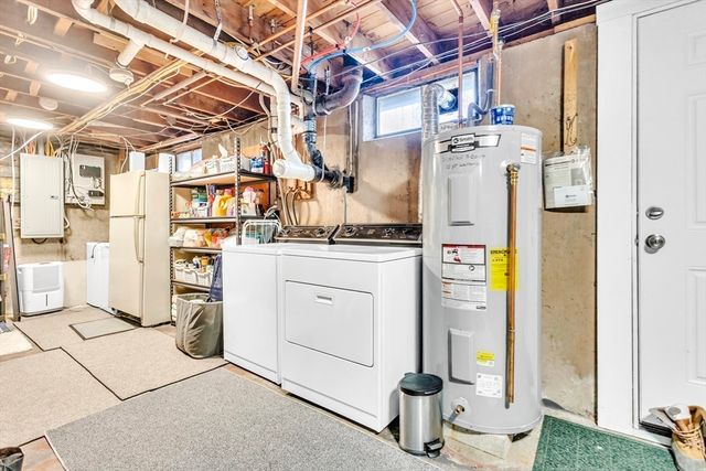 18 Mayflower Rd, Northborough, MA 01532