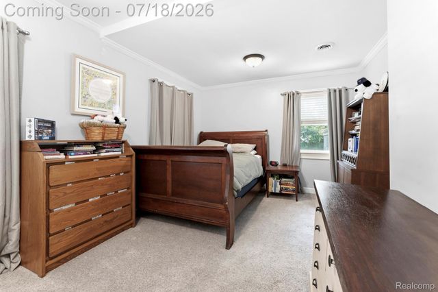 1916 E Troy Street, Ferndale, MI 48220