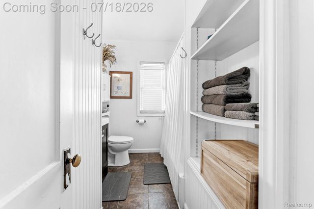 1916 E Troy Street, Ferndale, MI 48220