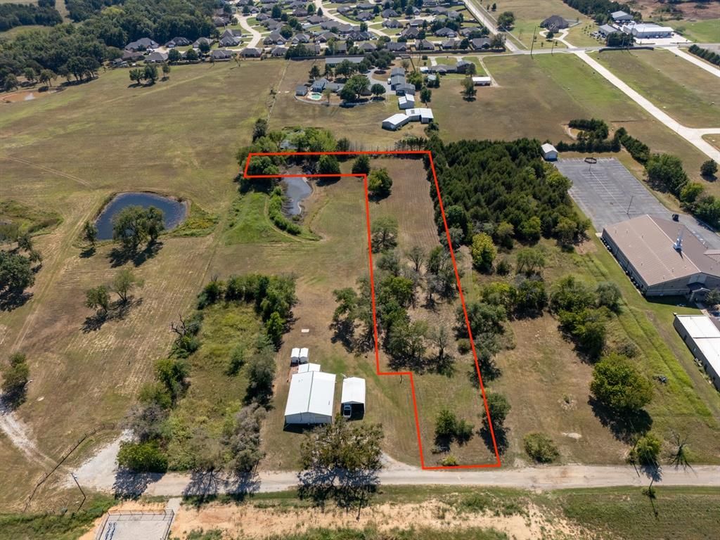 1221 E 42nd Street, Shawnee, OK 74804