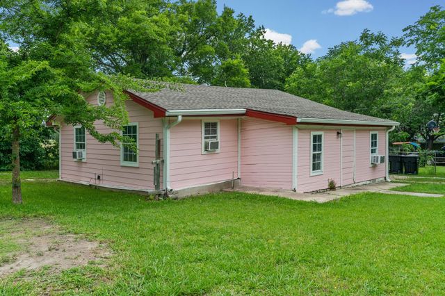 325 West Lane, Quinlan, TX 75474
