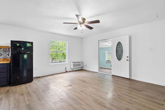 325 West Lane, Quinlan, TX 75474