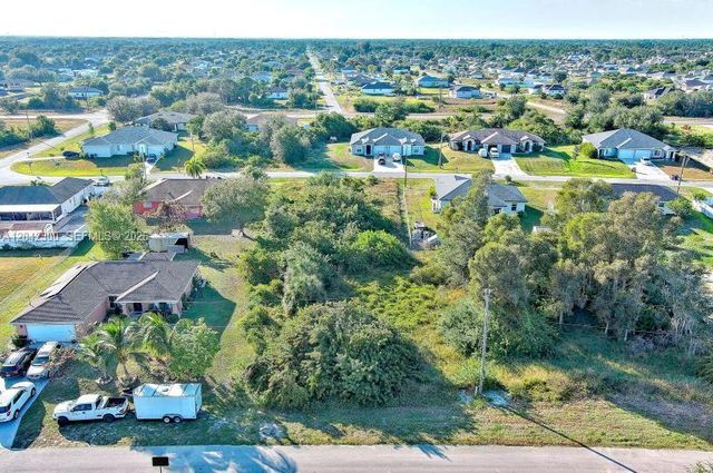 394 Palencia Avenue, Lehigh Acres, FL 33974