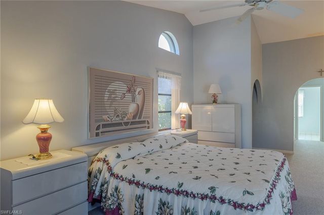 2317 SE 27th ST, Cape Coral, FL 33904