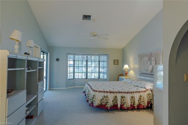 2317 SE 27th ST, Cape Coral, FL 33904