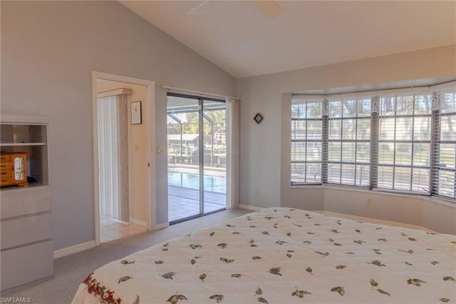 2317 SE 27th ST, Cape Coral, FL 33904