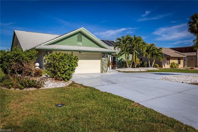 2317 SE 27th ST, Cape Coral, FL 33904