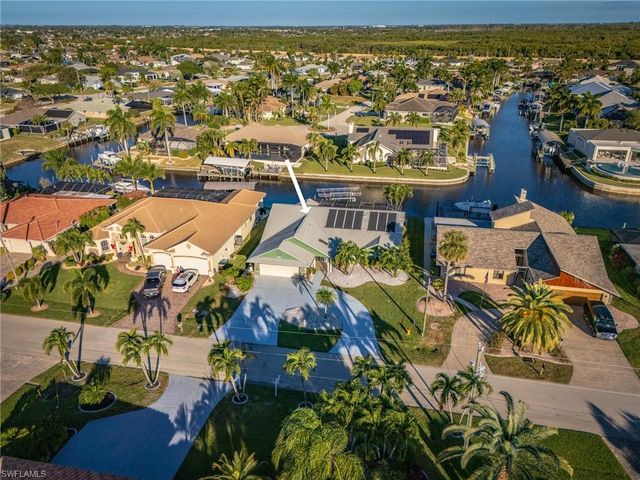 2317 SE 27th ST, Cape Coral, FL 33904