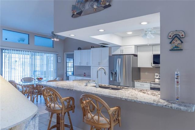 2317 SE 27th ST, Cape Coral, FL 33904