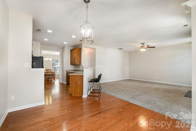 132 S Arcadian Way, Mooresville, NC 28117