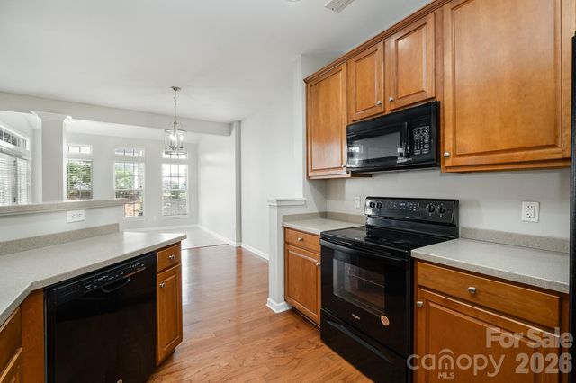 132 S Arcadian Way, Mooresville, NC 28117