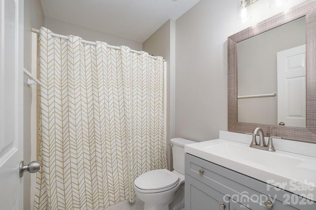 132 S Arcadian Way, Mooresville, NC 28117