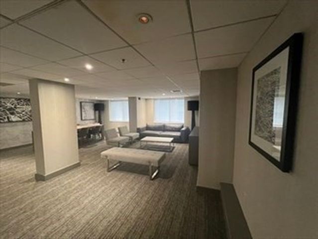 8 Museum Way 827, Cambridge, MA 02141