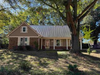 3875 EARLYNN DR, Bartlett, TN 38133
