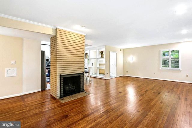 5915 HALSEY RD, Rockville, MD 20851