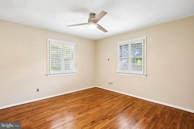 5915 HALSEY RD, Rockville, MD 20851