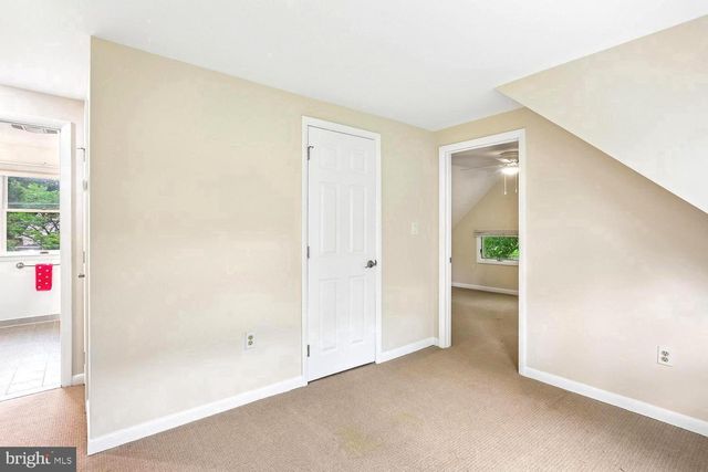 5915 HALSEY RD, Rockville, MD 20851