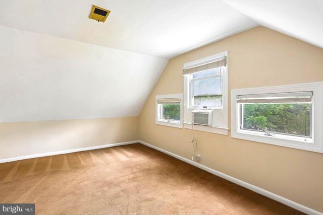 5915 HALSEY RD, Rockville, MD 20851