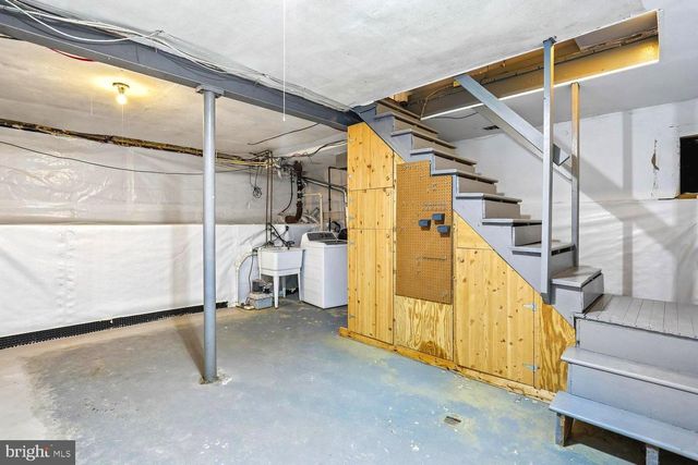 5915 HALSEY RD, Rockville, MD 20851