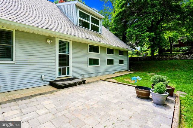 5915 HALSEY RD, Rockville, MD 20851