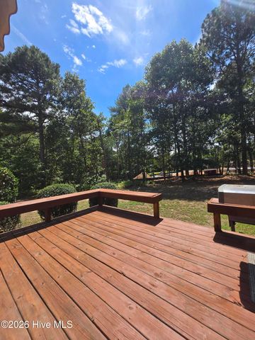 124 Lancashire Lane, West End, NC 27376