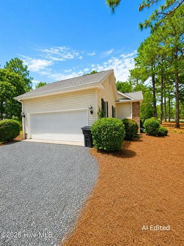 124 Lancashire Lane, West End, NC 27376