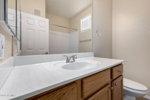 1335 E JUNE Street 202, Mesa, AZ 85203