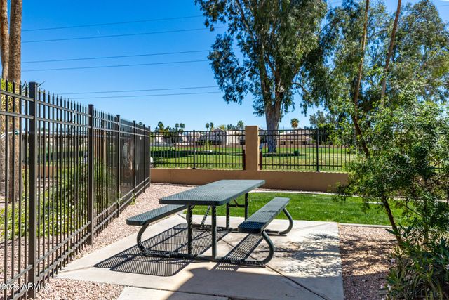 1335 E JUNE Street 202, Mesa, AZ 85203