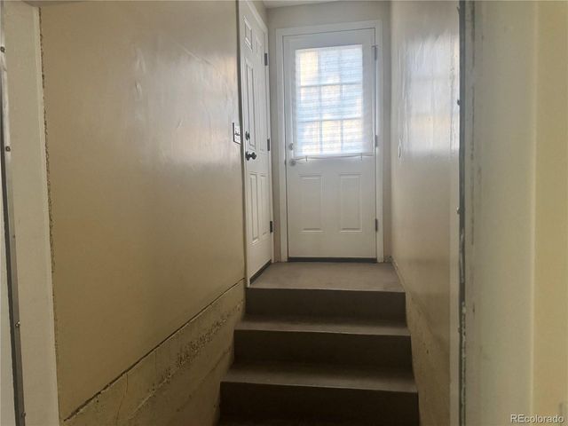 2381 Oswego St, Aurora, CO 80010