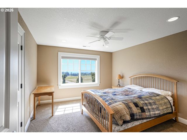 3545 EAGLECREST Rd, Salem, OR 97304