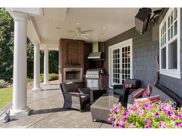 3545 EAGLECREST Rd, Salem, OR 97304