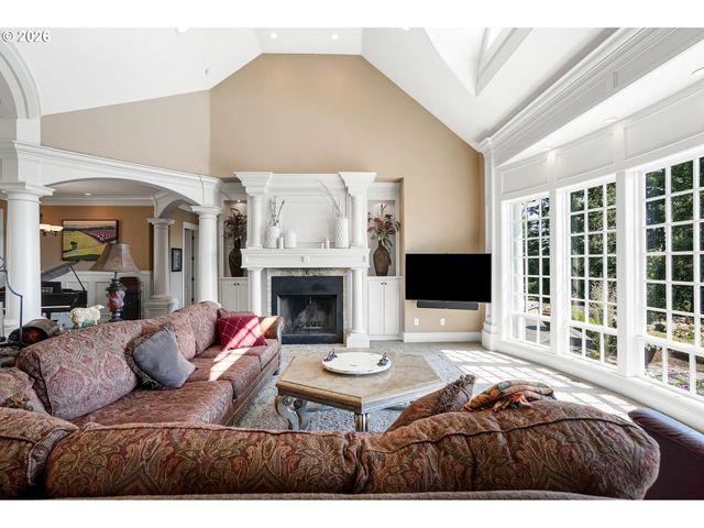 3545 EAGLECREST Rd, Salem, OR 97304