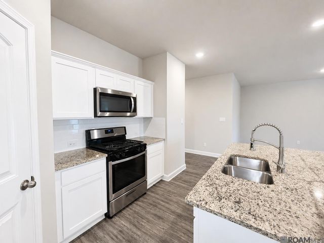 35512 Grovemont Dr, Denham Springs, LA 70706