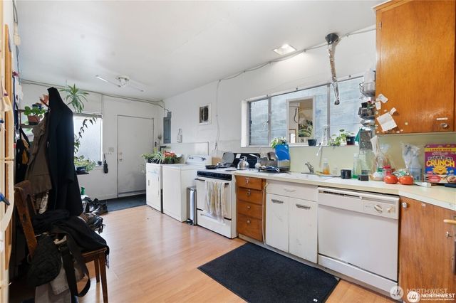1471 NW 85th Street, Seattle, WA 98117