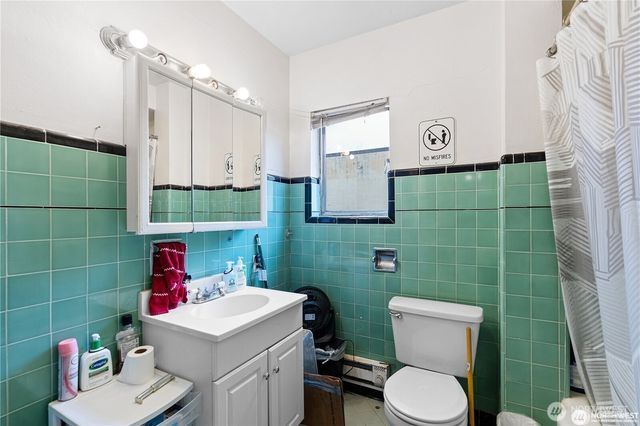 1471 NW 85th Street, Seattle, WA 98117
