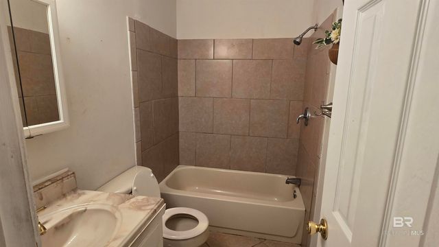 615 Pedigo Avenue, Foley, AL 36535