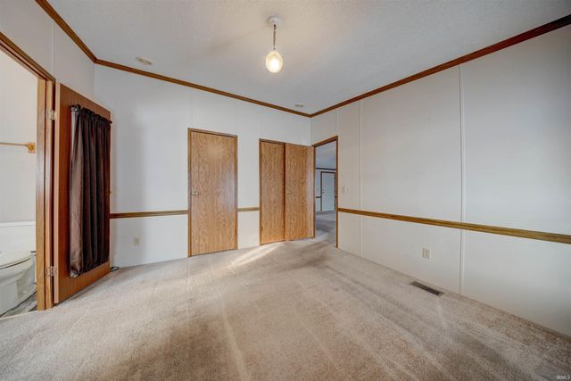 11299 W SR-68, Elberfeld, IN 47613